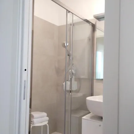 Clodia Minor Appartement *